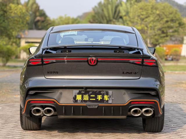 Changan UNI-V 2025 модификация Third generation 2.0T Jin Engine тип – фото 4