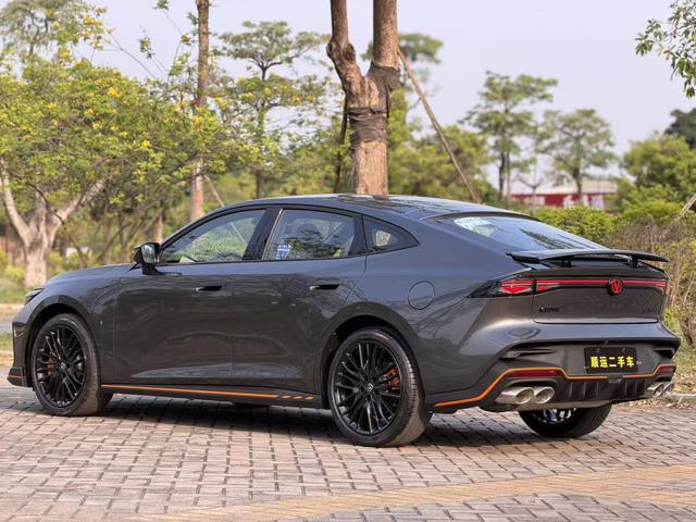 Changan UNI-V 2025 модификация Third generation 2.0T Jin Engine тип – фото 6
