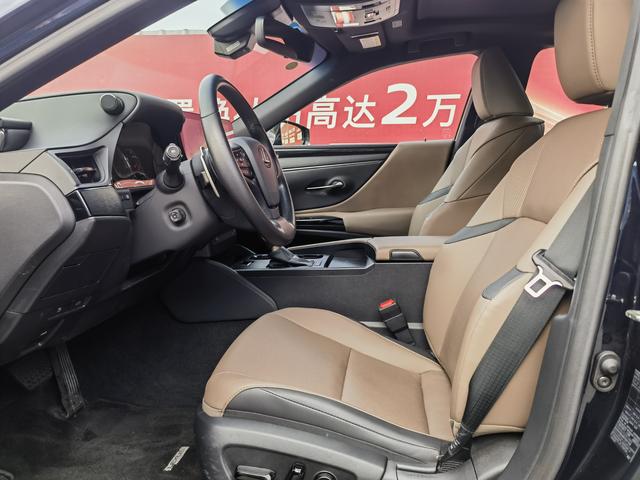Lexus ES 2022 200 Excellence
