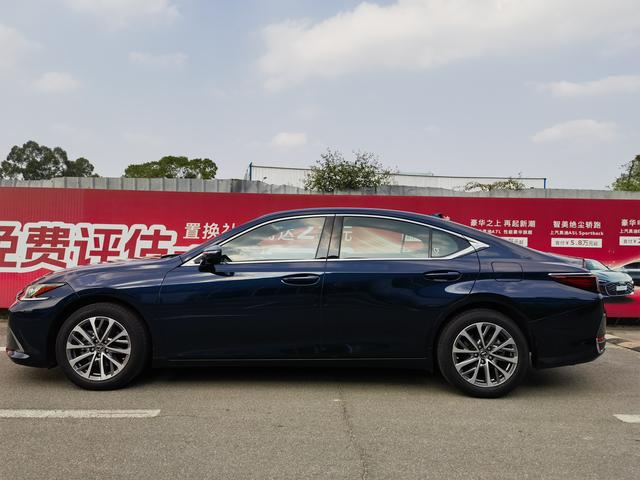 Lexus ES 2022 200 Excellence