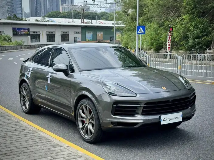 Cayenne Coupé 2019 Model Cayenne Coupé 3.0T – фото 3