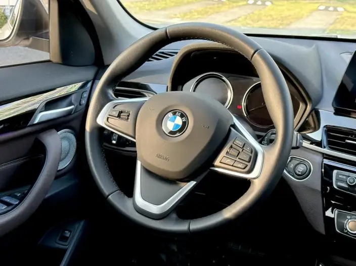 BMW X1 2022 Model sDrive20Li Fashion Model – фото 8