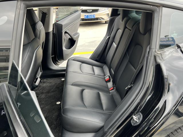 Tesla Model 3 2022 RWD – фото 13