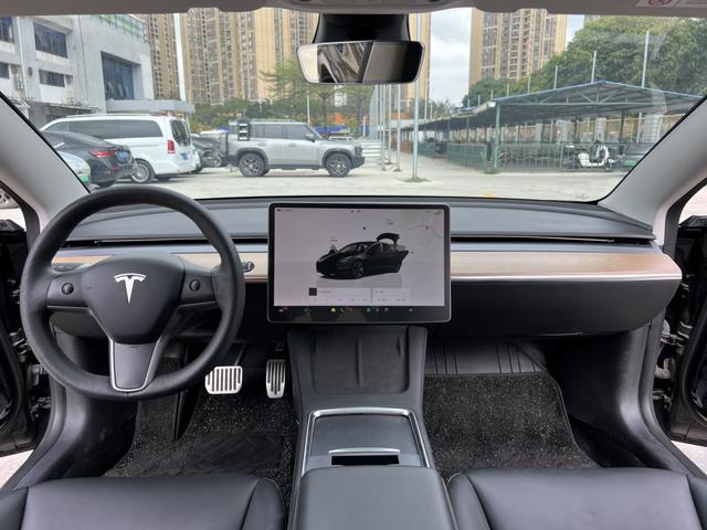 Tesla Model 3 2022 RWD – фото 15
