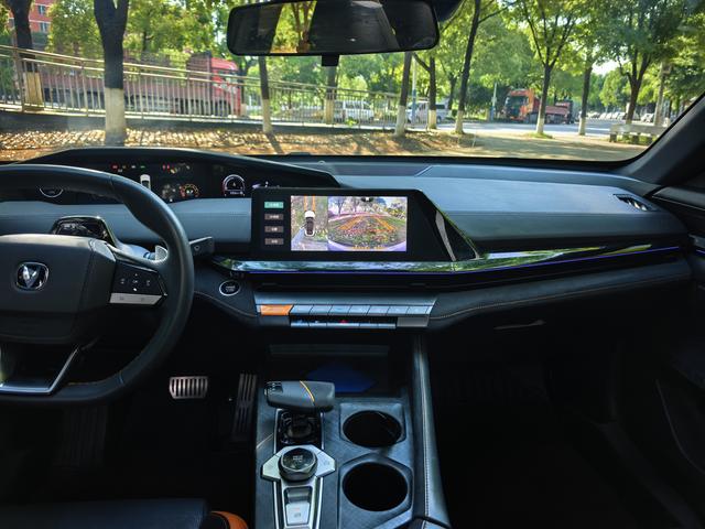 Changan UNI-V 2022 2.0T Speed Leader – фото 13
