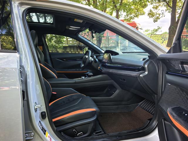 Changan UNI-V 2022 2.0T Speed Leader – фото 18