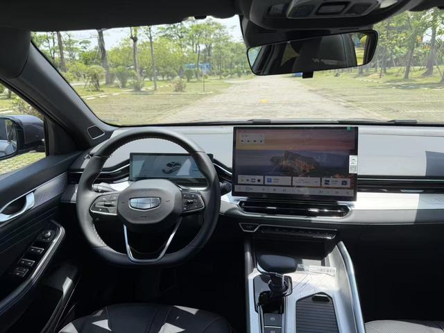 Geely StarRui 2025 1.5T Dong Fang Yao · Kunlun Edition – фото 10