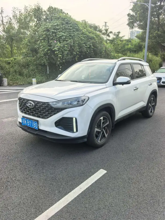 Hyundai ix35 2021 Model 2.0L Automatic 2WD Leading version GLS