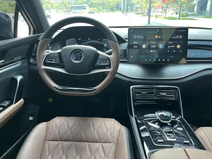 BYD Tang DM 2021 Model DM-i 1.5T 112KM Noble Model – фото 8