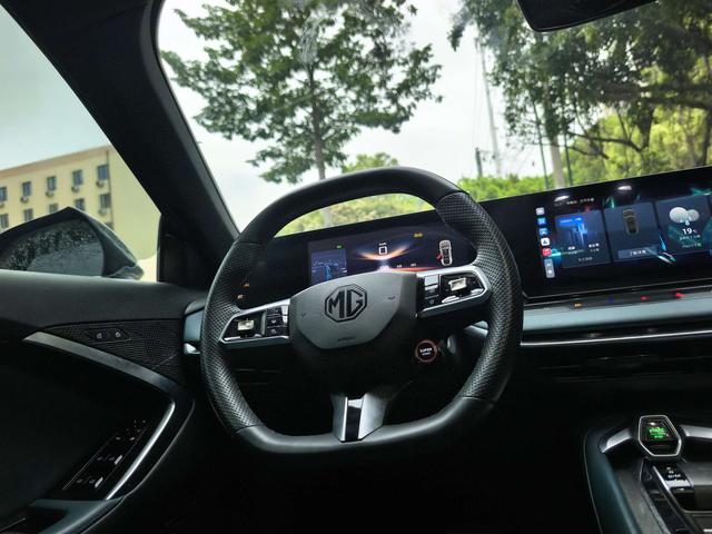 MG7 2023 1.5T DCT Supreme Luxury – фото 14