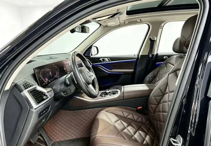 BMW X5 2025 Model xDrive30Li Exclusive Model M Sports Night Set – фото 9