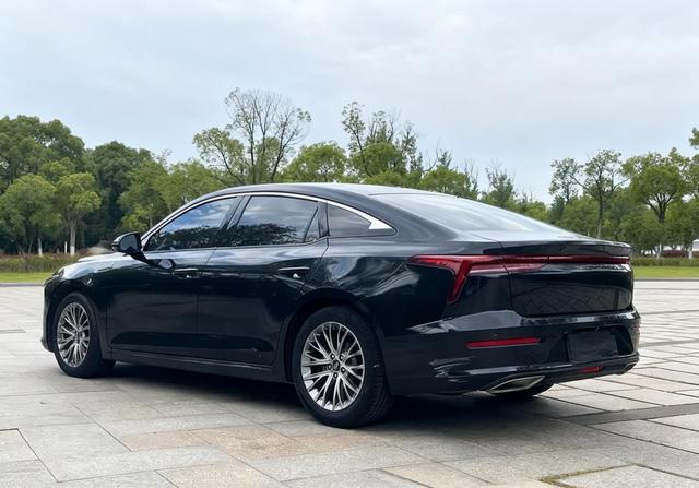 BESTUNE B70 2024 Dragon Edition 1.5T Leading Innovator – фото 4