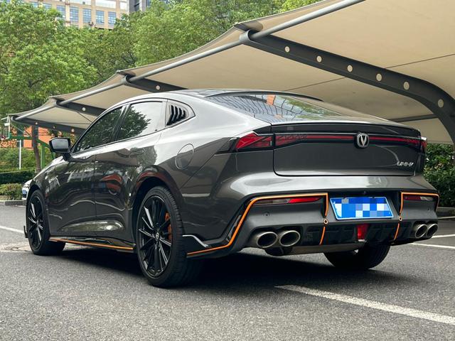 Changan UNI-V 2023 1.5T Sport – фото 5