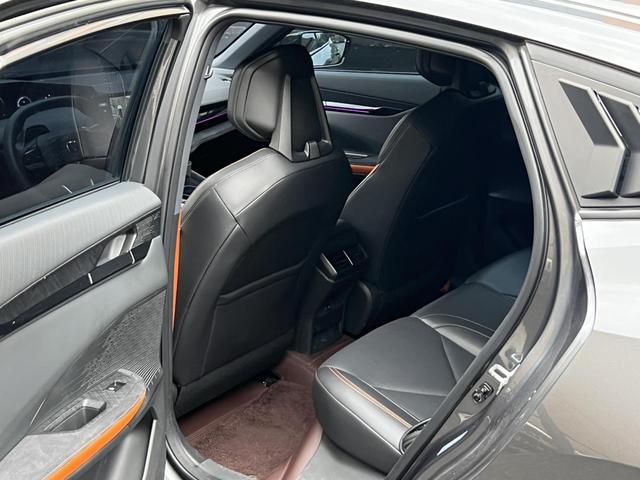 Changan UNI-V 2023 1.5T Sport – фото 8