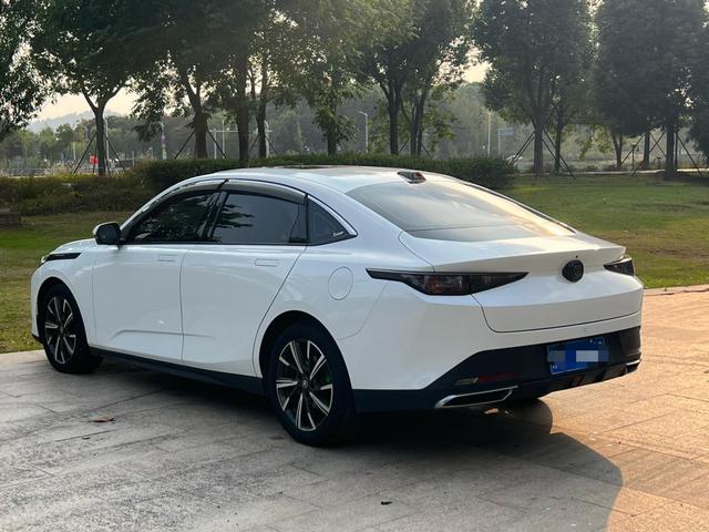 Changan Yida 2023 1.5T GDI Automatic Premium – фото 6
