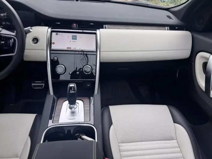 Land Rover Discovery Sport PHEV 2022 Model P300e Performance Technology Edition – фото 8