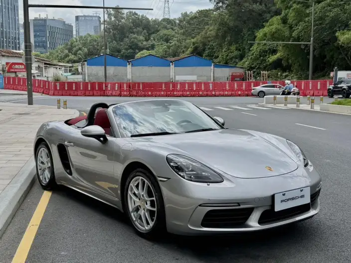 Porsche 718 2018 Model Boxster 2.0T – фото 3