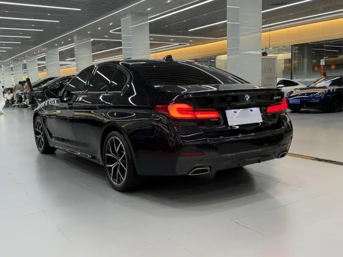 BMW 5 Series Imported 2022 Model Facelift II 540i Fashion edition M Sports Set – фото 4