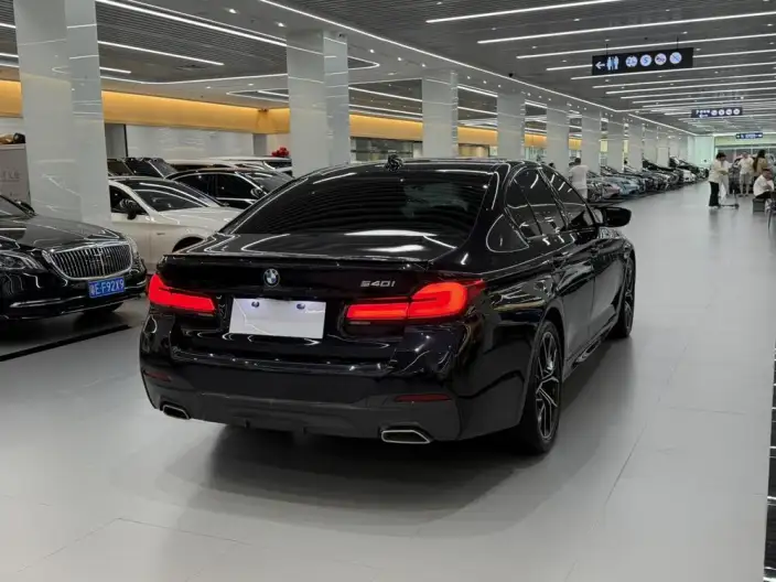 BMW 5 Series Imported 2022 Model Facelift II 540i Fashion edition M Sports Set – фото 6