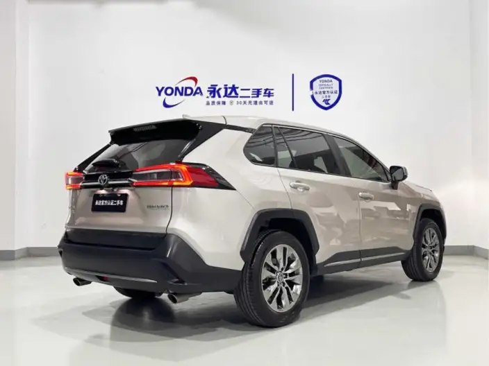 Toyota Wildlander 2021 Model 2.0L 2WD Deluxe Edition – фото 5
