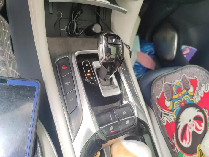 MG HS PHEV 2019 Model eHS 1.5T e-Trophy – фото 9