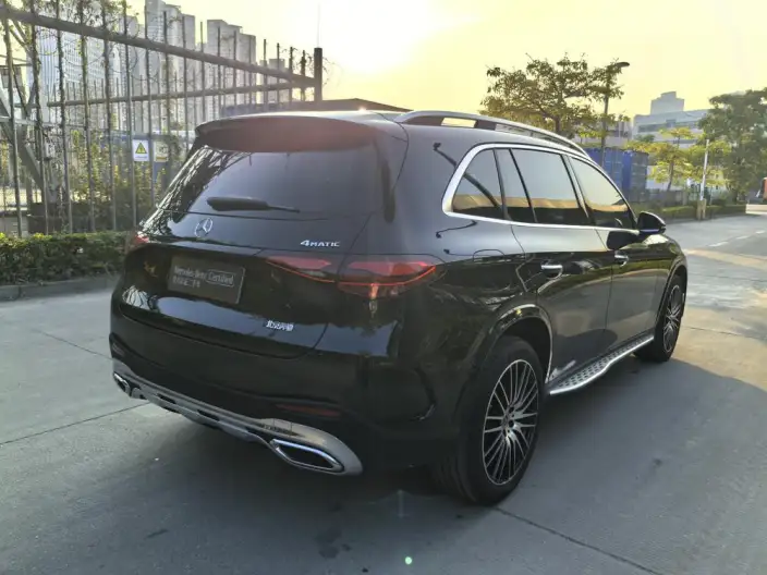 Mercedes-Benz GLC 2024 Model GLC 300 L 4MATIC Luxury Model 5 seat – фото 7