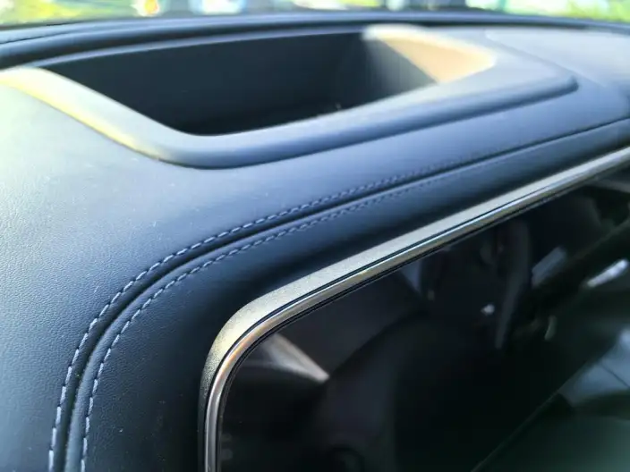 Mercedes-Benz GLC 2024 Model GLC 300 L 4MATIC Luxury Model 5 seat – фото 9