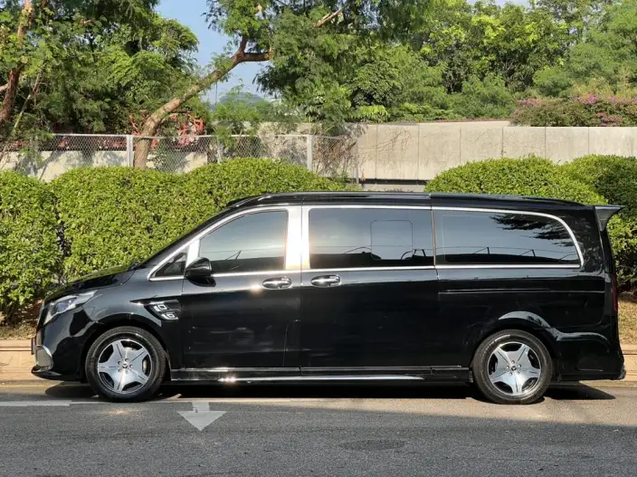 Viano 2021 Model 2.0T Business Edition 7 seat – фото 3