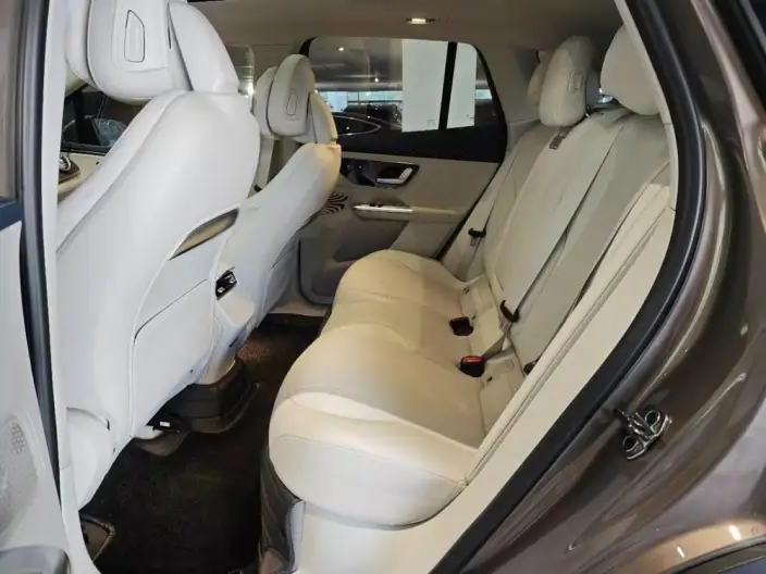 Mercedes-Benz EQE SUV 2023 Model EQE SUV 350 4MATIC Deluxe Edition – фото 9