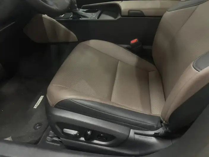 Lexus ES 2025 Model 200 Premium – фото 9