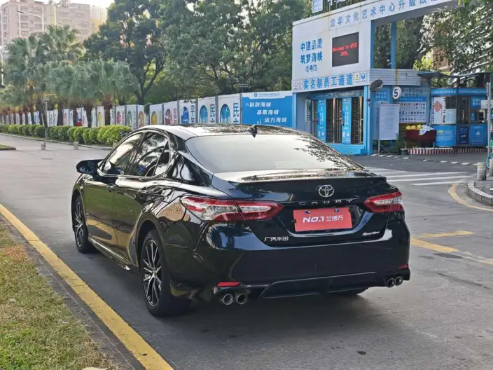 Toyota Camry 2022 Model 2.0S Knight Edition – фото 4