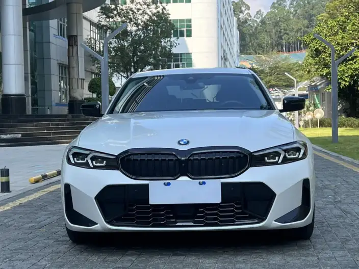 BMW 3 Series 2025 Model 330Li M Sports Night Set – фото 2