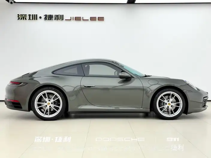 PORSCHE 911 2023 Model Carrera 3.0T – фото 5
