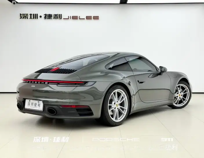 PORSCHE 911 2023 Model Carrera 3.0T – фото 8