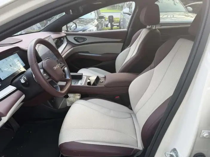 BYD Seal 07DM 2026 Model DM-i 230KM Flagship Model – фото 8