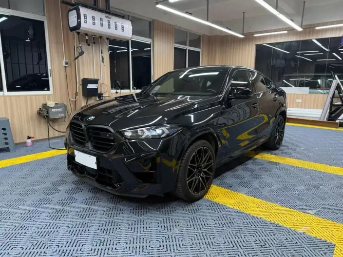 BMW X6 M 2023 Model X6 M Thunder Edition – фото 1