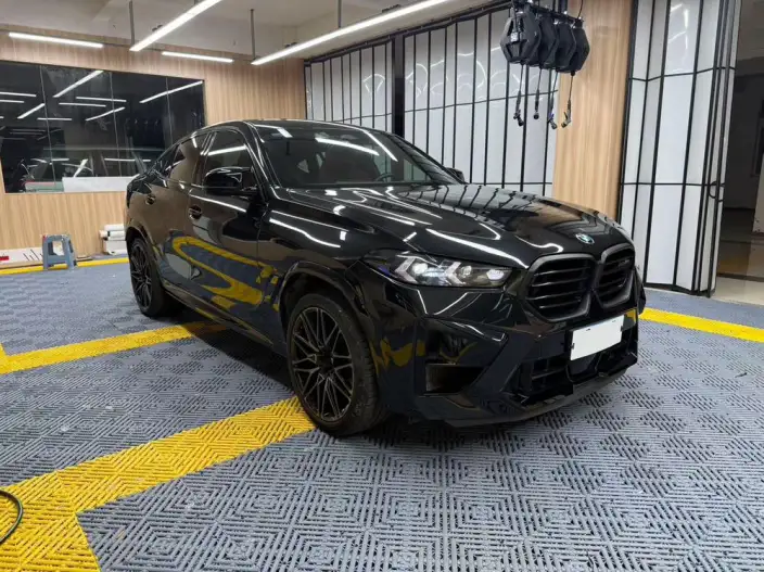 BMW X6 M 2023 Model X6 M Thunder Edition – фото 3