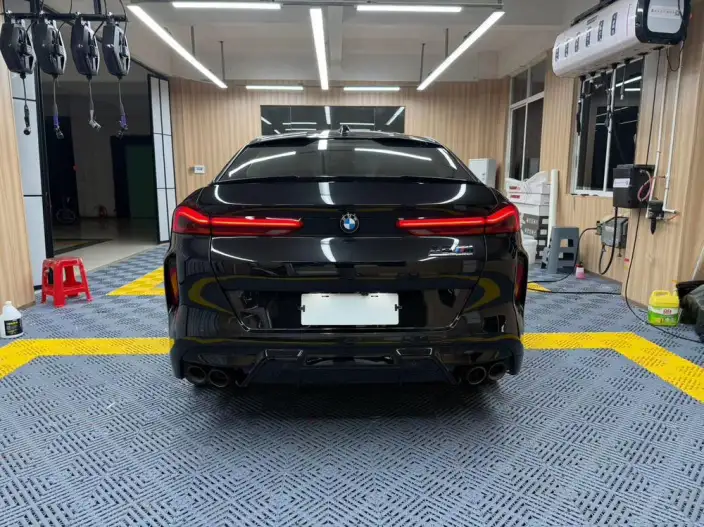 BMW X6 M 2023 Model X6 M Thunder Edition – фото 4