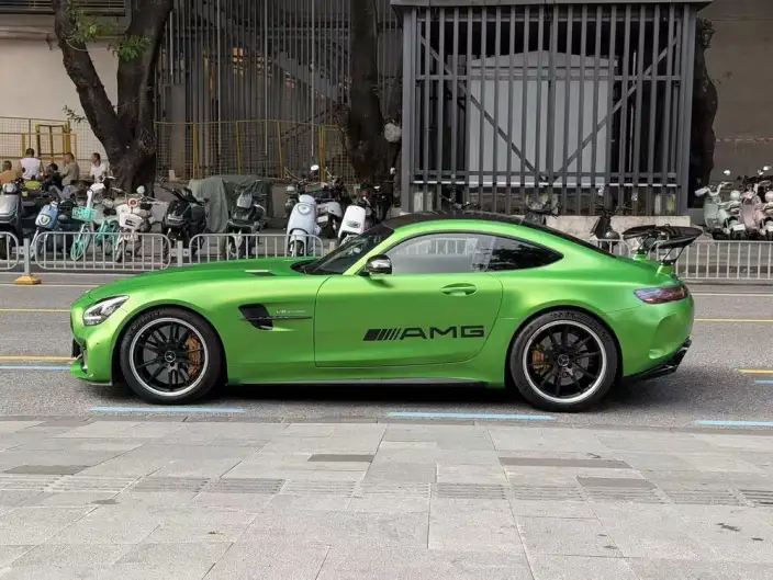 AMG GT 2019 Model AMG GT R – фото 3