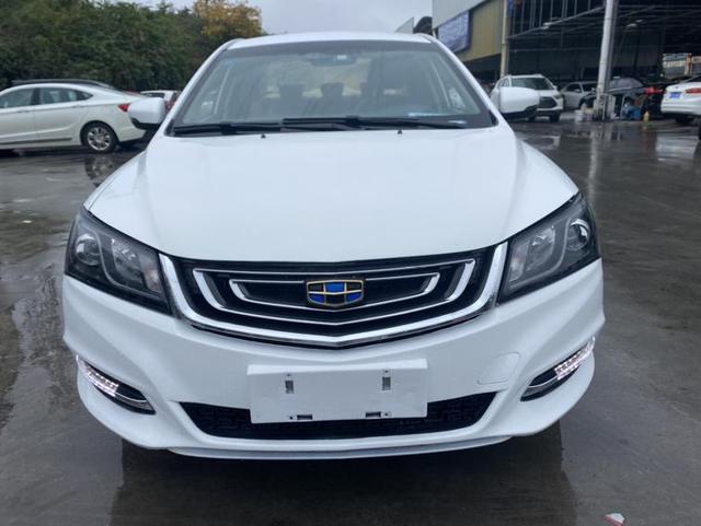 Geely Emgrand 2016 модификация Тройная литиевая батарея кузов 1.5L CVT Luxury – фото 2