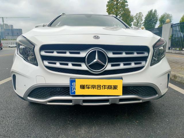 Mercedes-Benz GLA 2017 GLA 200 Style – фото 2