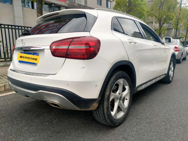 Mercedes-Benz GLA 2017 GLA 200 Style – фото 16