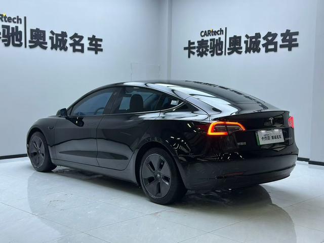 Tesla Model 3 2022 RWD – фото 9