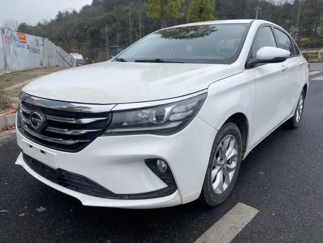 GAC Trumpchi GA4 Модель 2018 года 200T автоматическое Deluxe Edition – фото 1