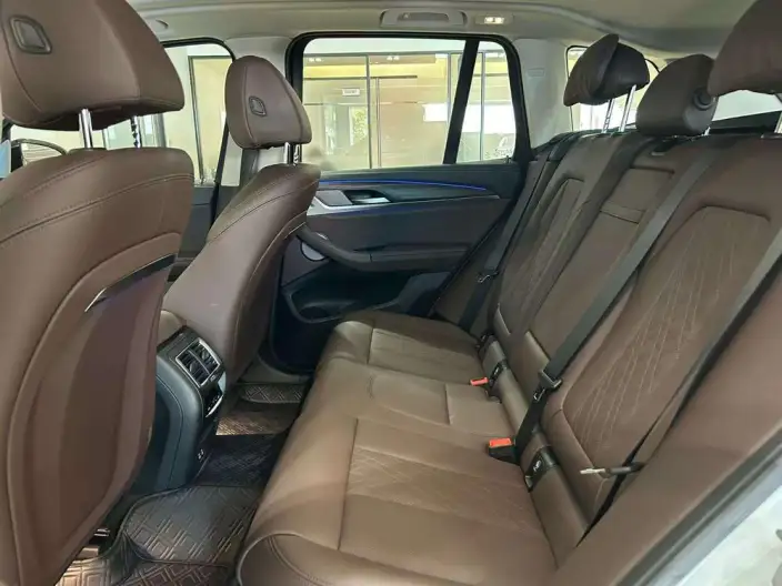 BMW X3 2022 Model Facelift II xDrive30i Leading Model M Night Set – фото 9