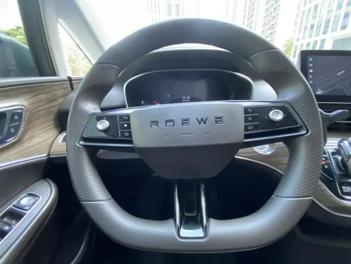 Roewe iMAX8 EV 2022 Model Silver edition – фото 10