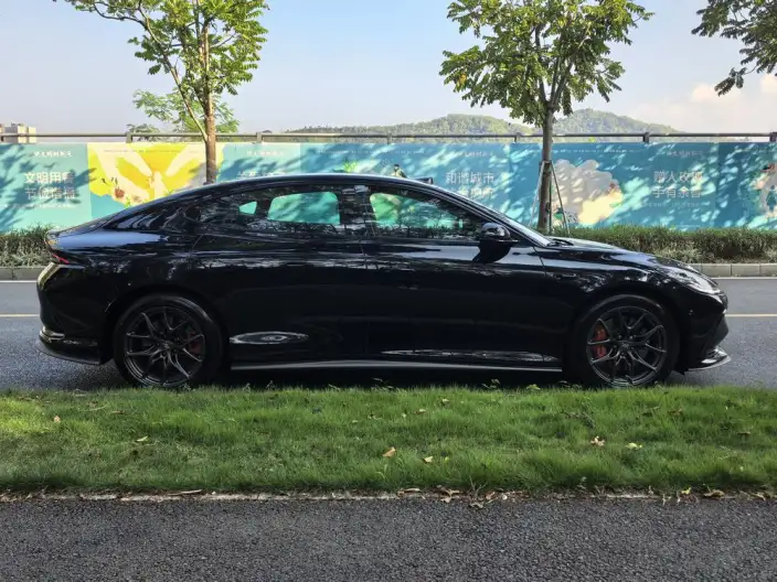 IM L6 2024 Model Max Standard Edition 75kWh – фото 8