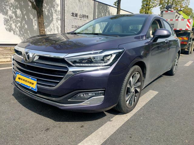 BAIC U7 2019 1.5T CVT New Smart Enjoy Edition China VI