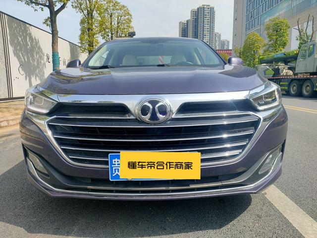 BAIC U7 2019 1.5T CVT New Smart Enjoy Edition China VI