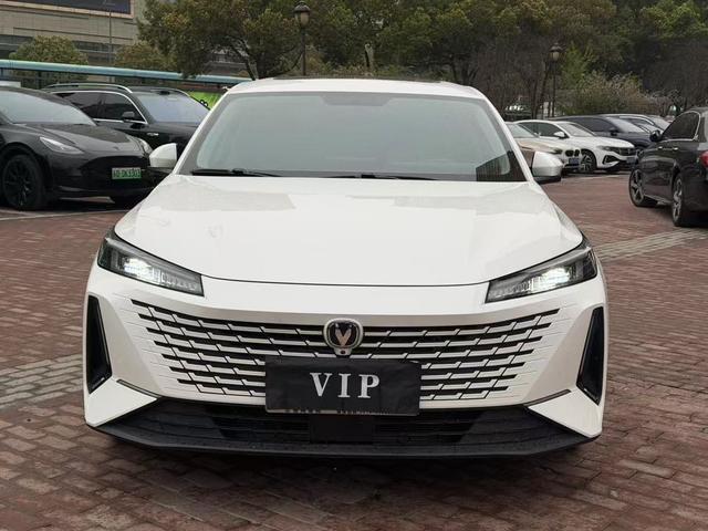 Changan Yida 2023 1.5T GDI Automatic Premium – фото 3